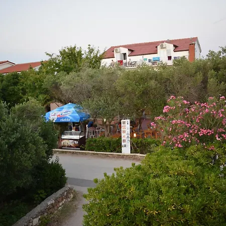 Panorama Apartments Povljana Exterior photo