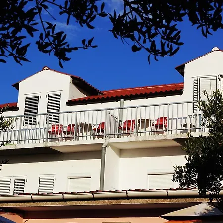 Panorama Apartments Povljana Exterior photo